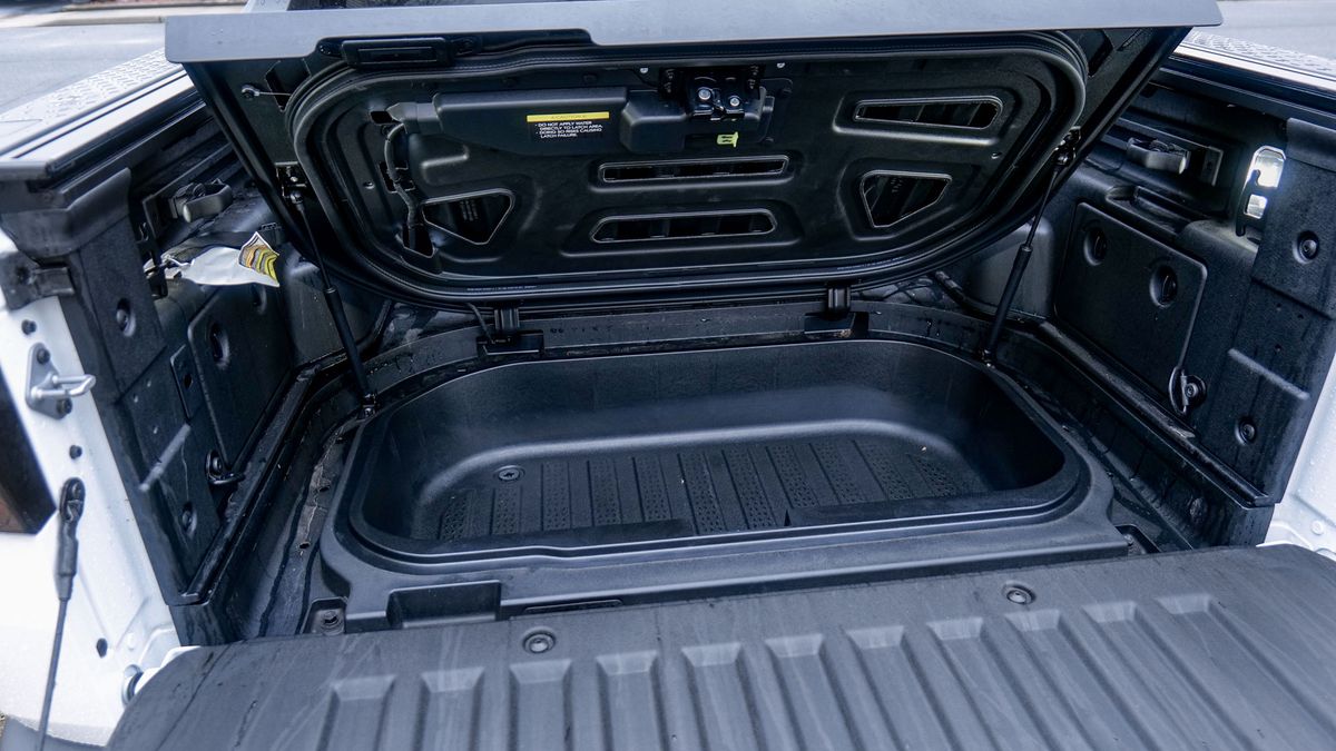 2025 Hyundai Santa Cruz Limited review.