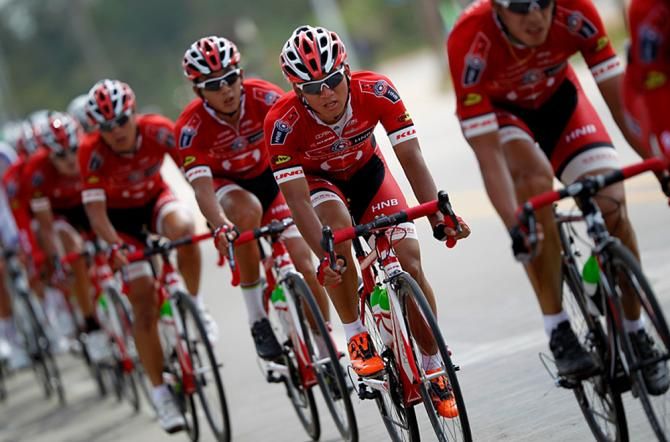 The team from Hong Kong set the pace from the peloton