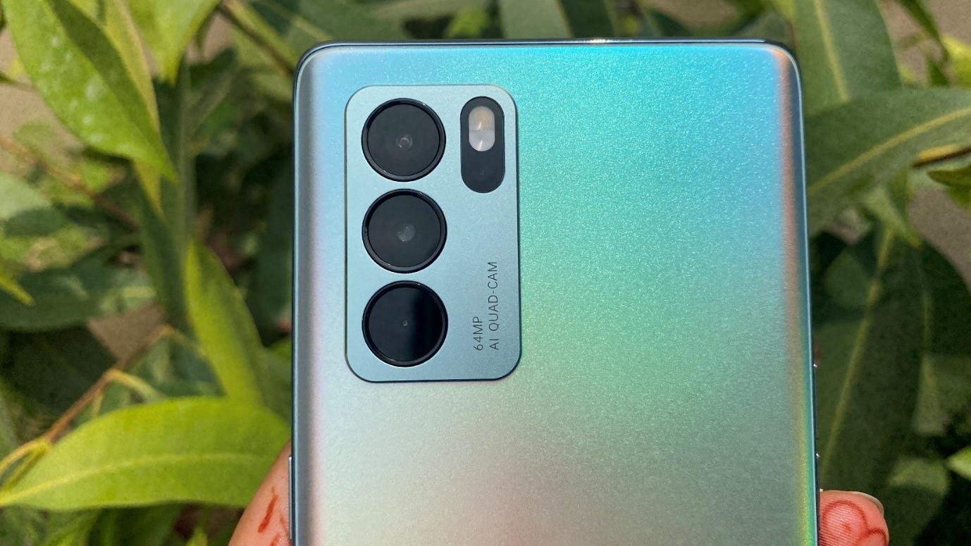 Oppo Reno6 Pro