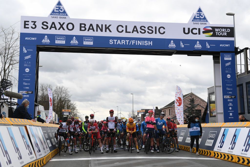 HARELBEKE BELGIUM MARCH 26 Start The Peloton during the 64th E3 Saxo Bank Classic 2021 a 2039km race from Harelbeke to Harelbeke E3SaxobankClassic on March 26 2021 in Harelbeke Belgium Photo by Tim de WaeleGetty Images