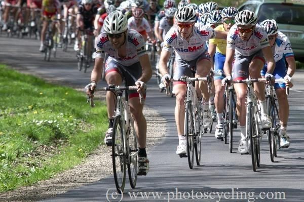 Setting the pace on the Col de la Blossette.