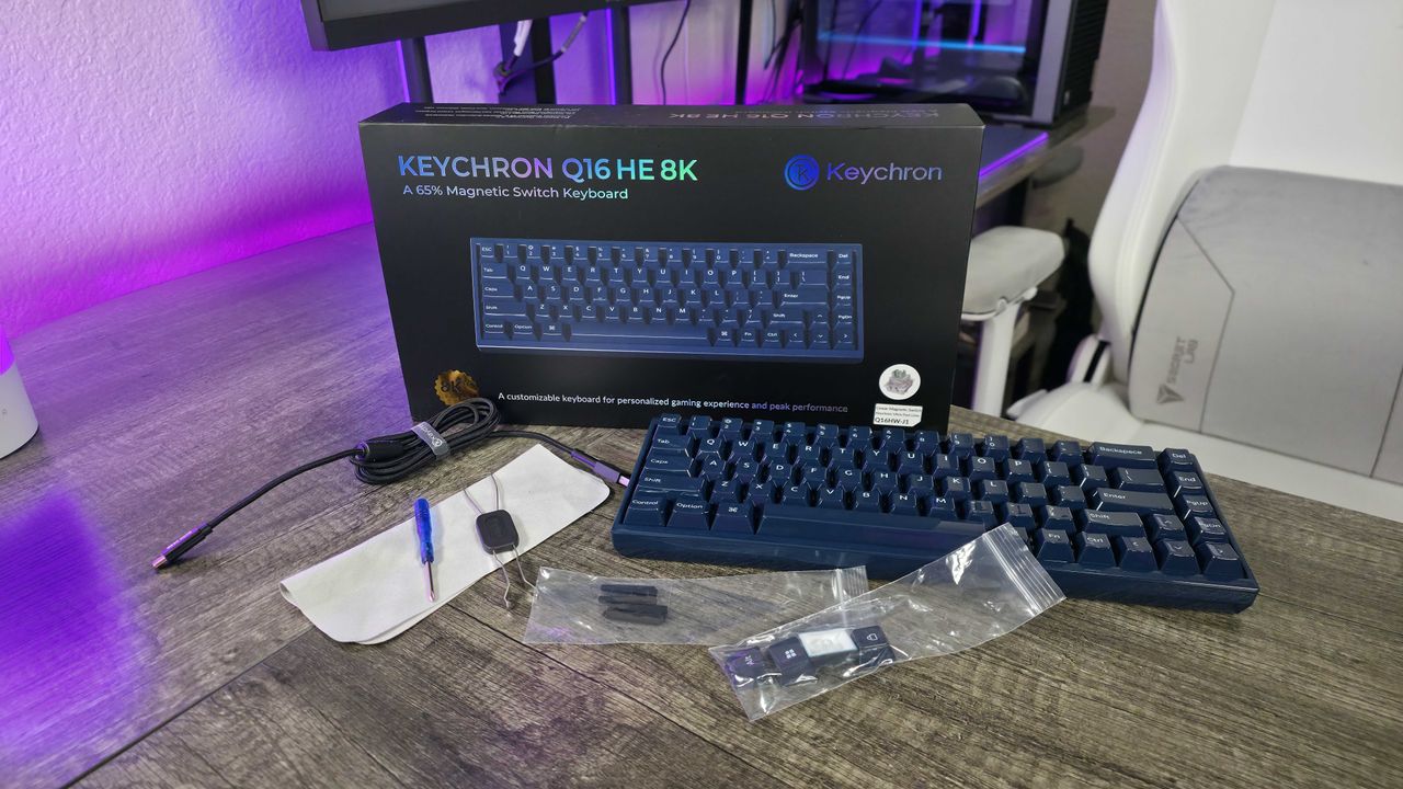 Image of the Keychron Q16 HE 8K keyboard.