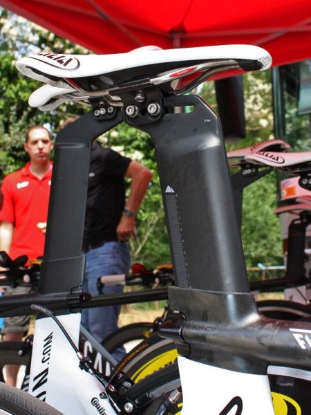 The Canyon's carbon seatposts offer plenty of fore-aft adjustment.