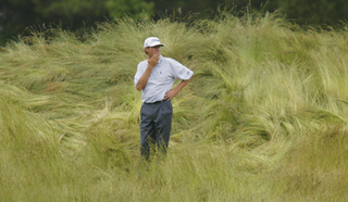 Davis Love III in the rough during the 2002 US Open