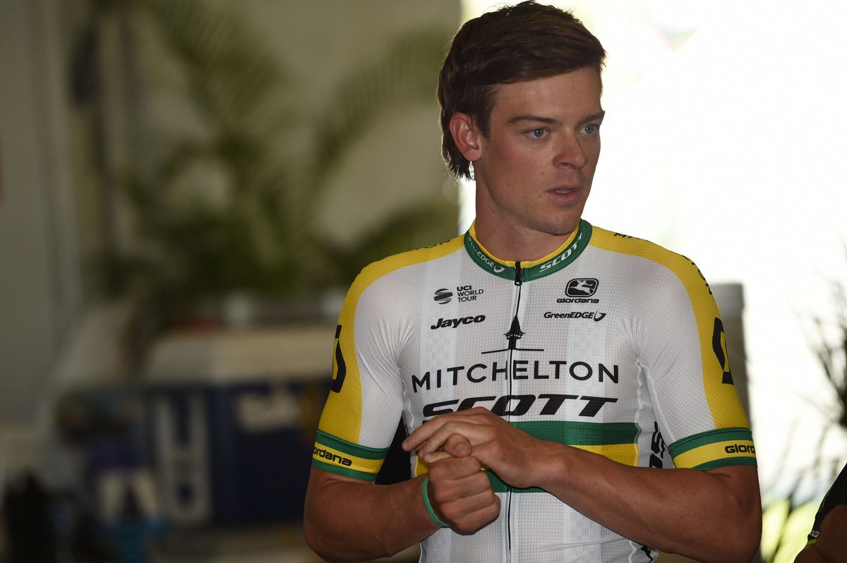 Alex Edmondson in his new green and gold jersey