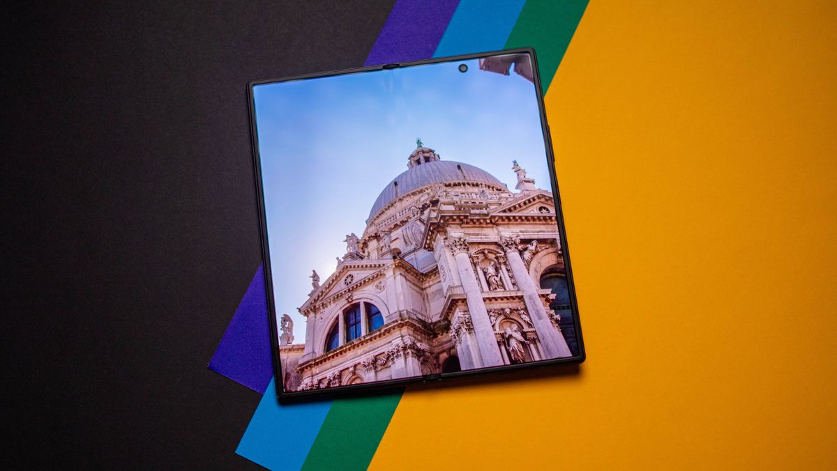 Samsung Galaxy Z Fold 8 Ultra review images