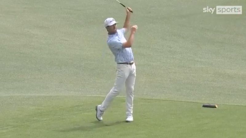 Robert Streb Shanks It On 12th Hole At The Masters