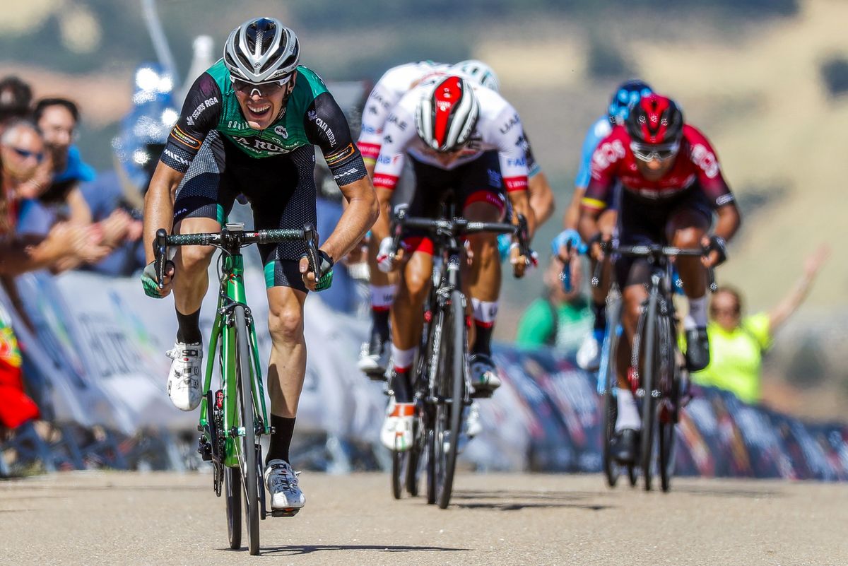 Alex Aranburu (Caja Rural-Seguros RGA) surges