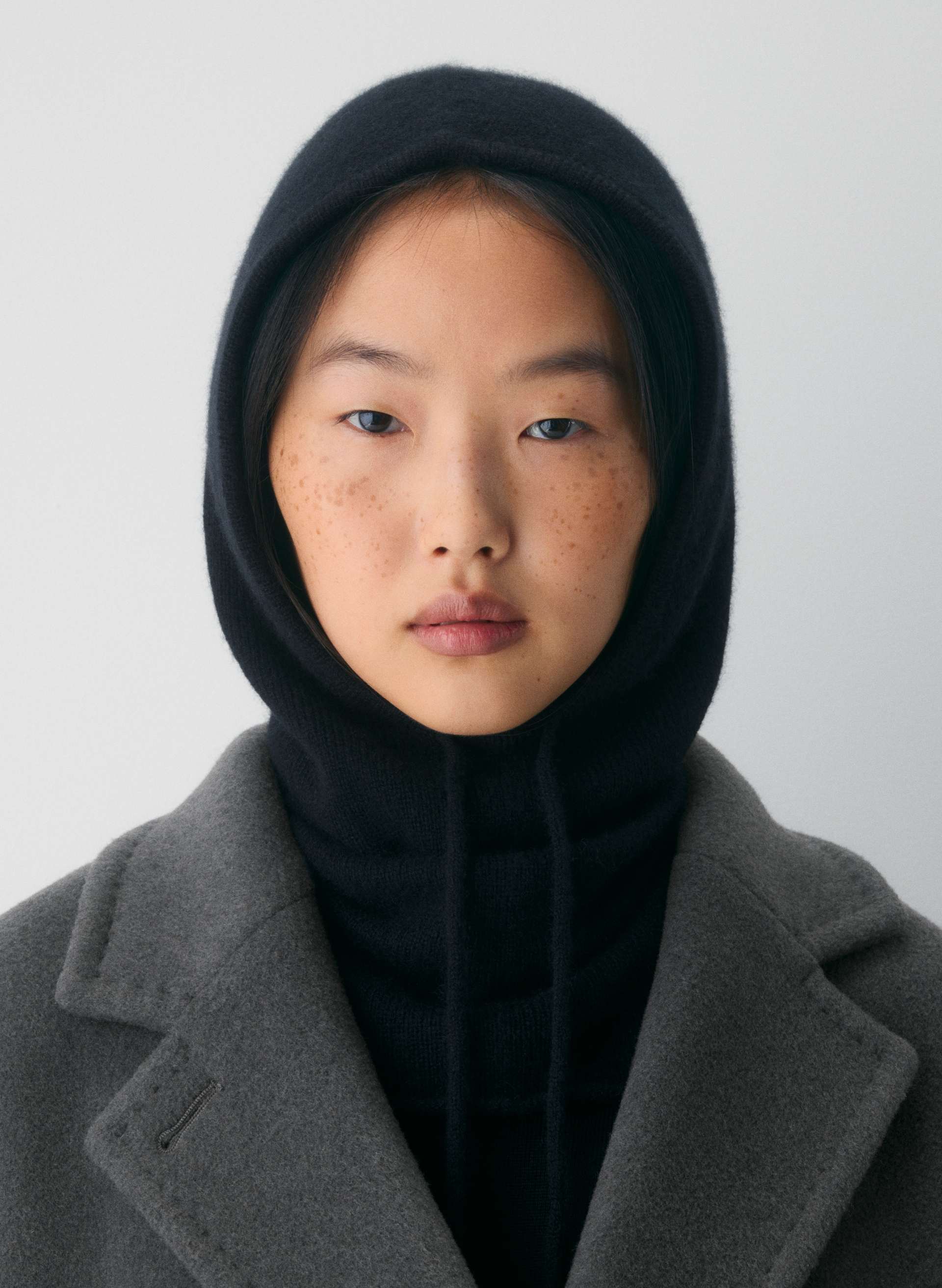 Aritzia, Cashmere Hood