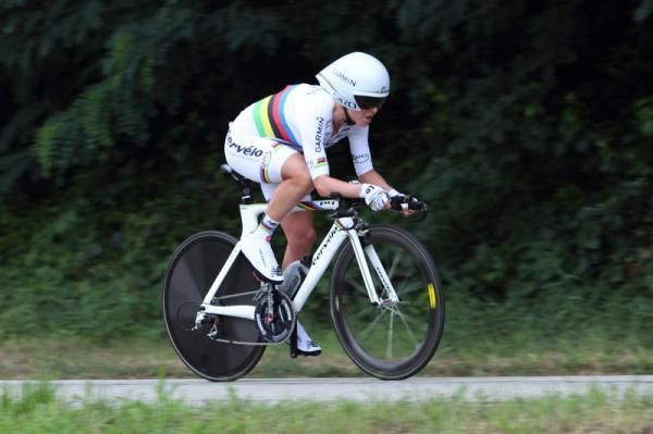 Time trial world champion Emma Pooley (Garmin-Cervelo) finished sixth in the Giro Donne's stage 10 time trial and second overall.