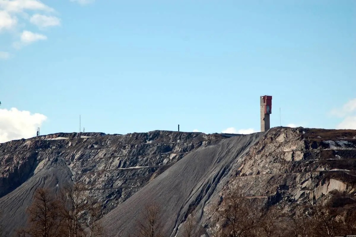 a broad shot of an iron mine