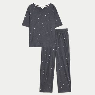 Grey pyjamas with stars on
