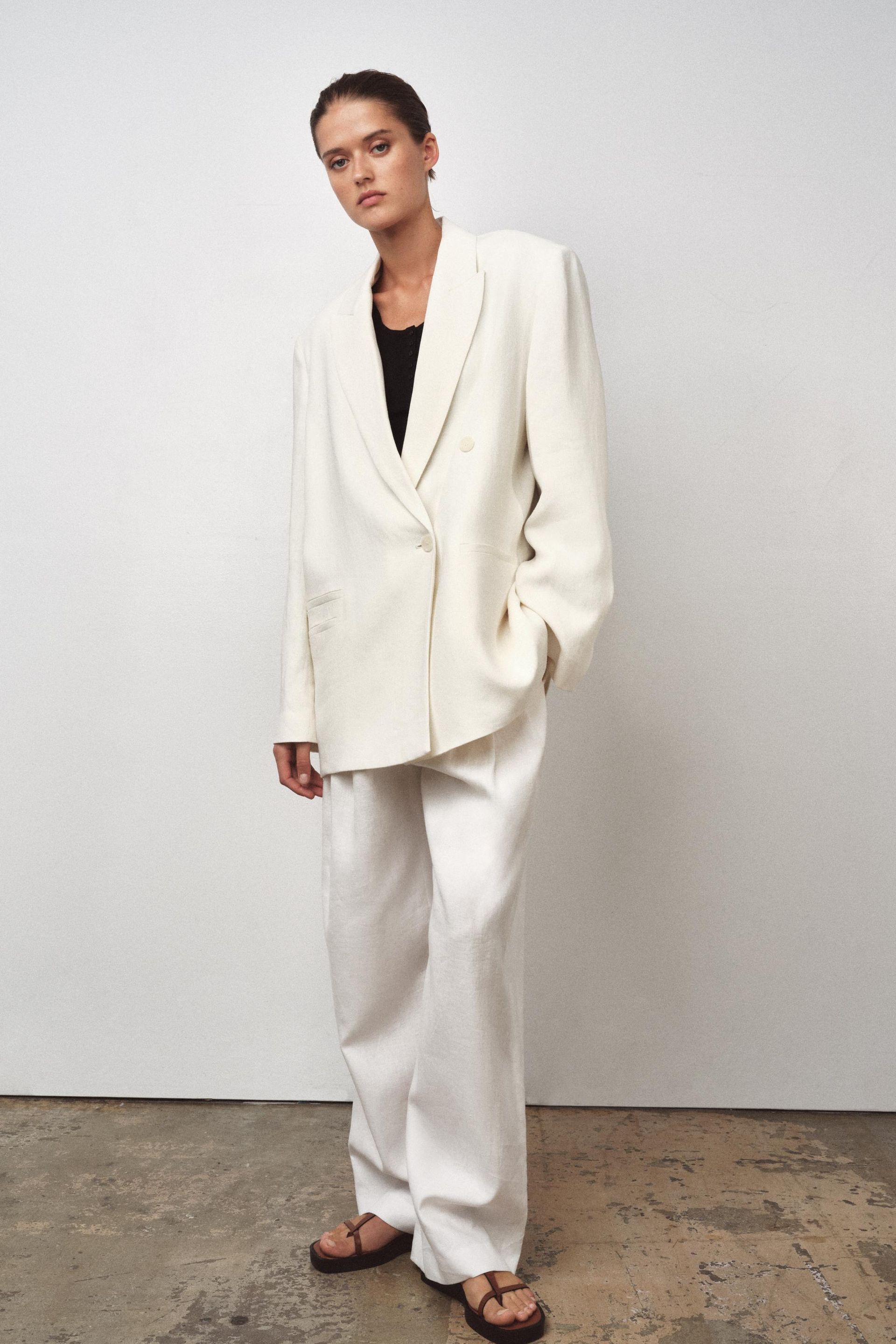 Zw Collection Double-Breasted Linen Blend Blazer