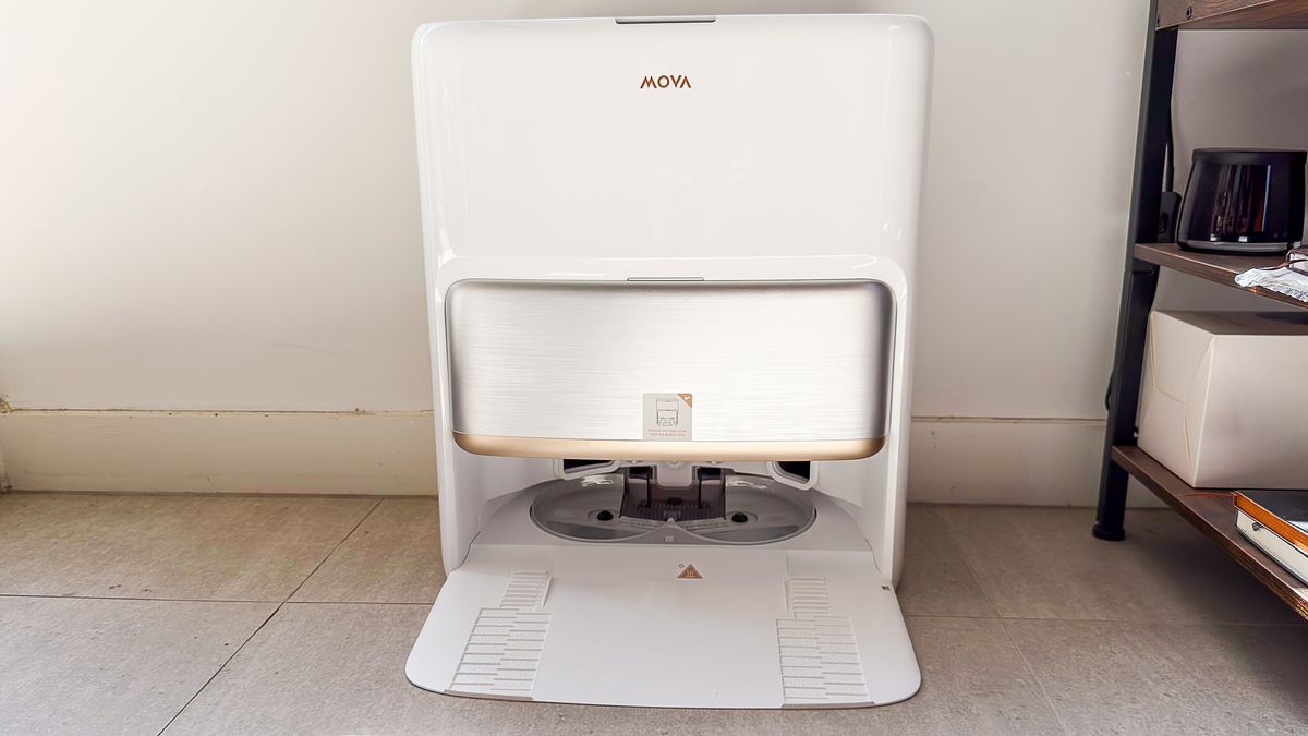 Mova V70 Ultra Complete dock without the robot