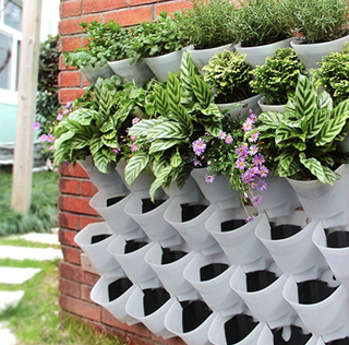 vertical planter