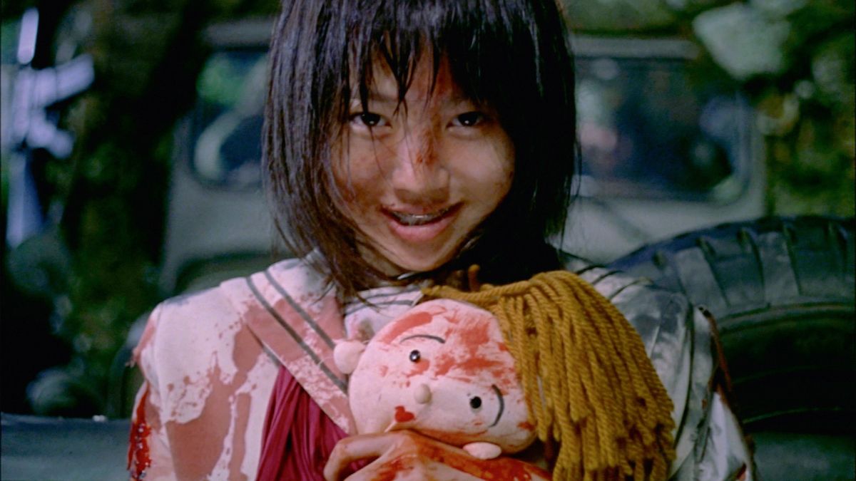 Mai in Battle Royale.