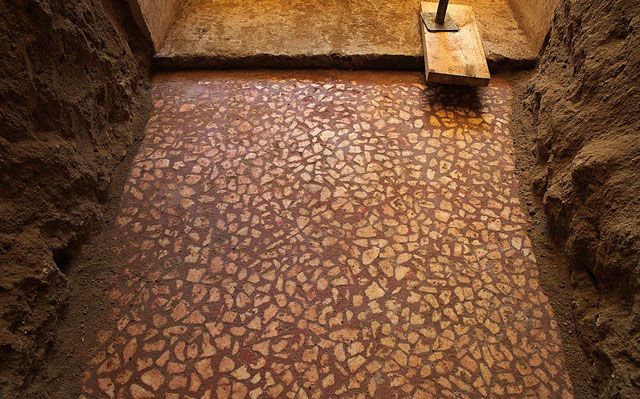 Amphipolis mosaic