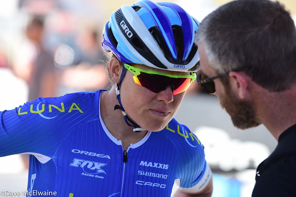 Georgia Gould (Luna Pro Team) gets some pre-race advice from her husband/mechanic Dusty Labarr