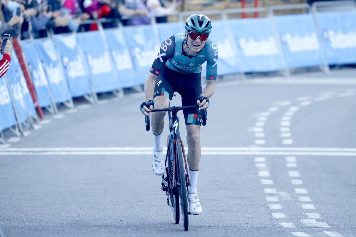 Volta a la Comunitat Valenciana 2022 - 72nd Edition - 1st stage Les Alqueries - Torralba del Pinar 166,7 km - 02/02/2022 - Aleksandr Vlasov (RUS - Bora - Hansgrohe) - photo Luis Angel Gomez/SprintCyclingAgency&Acirc;&copy;2022