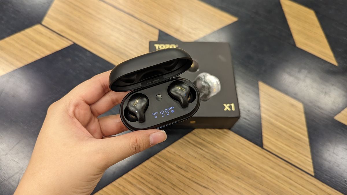 TOZO Golden X1 wi-fi earbuds evaluate