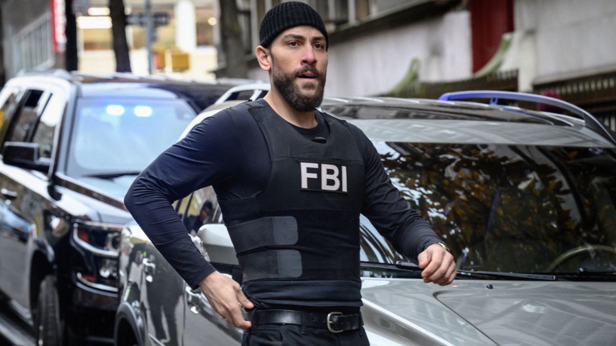 Zeeko Zaki as OA on FBI