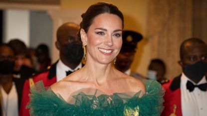 Kate Middleton Queen's jewels