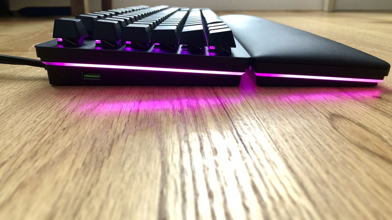 Razer Huntsman V2