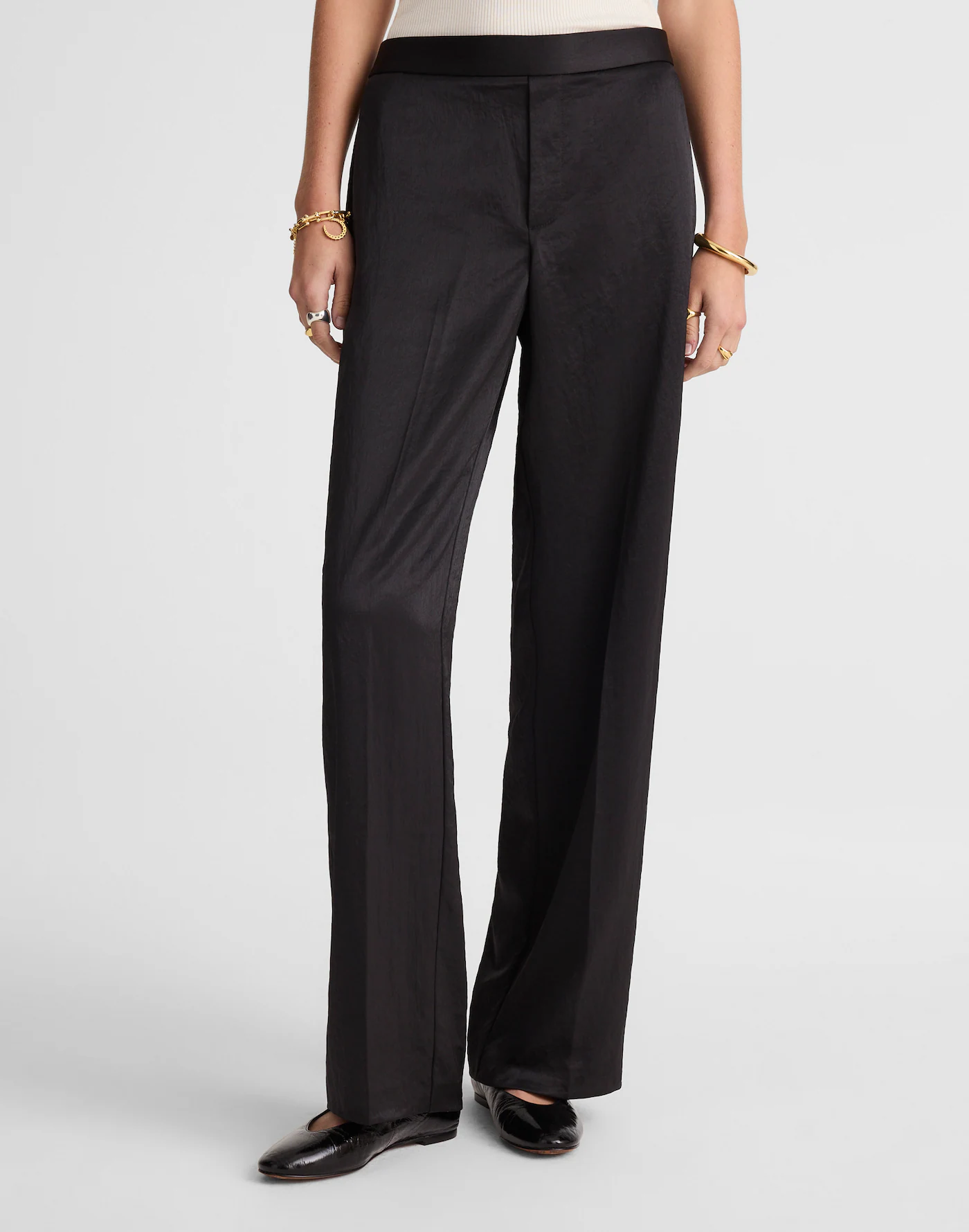 The Easy Pull-On Pant in Satin