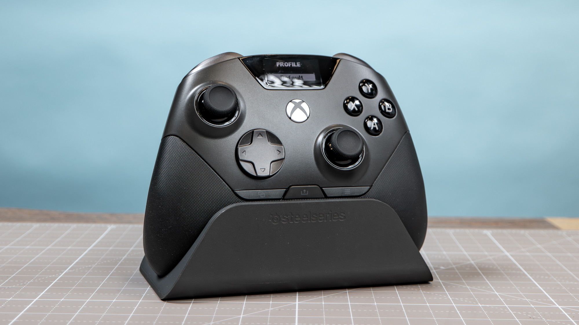 SteelSeries Aeon Pro controller