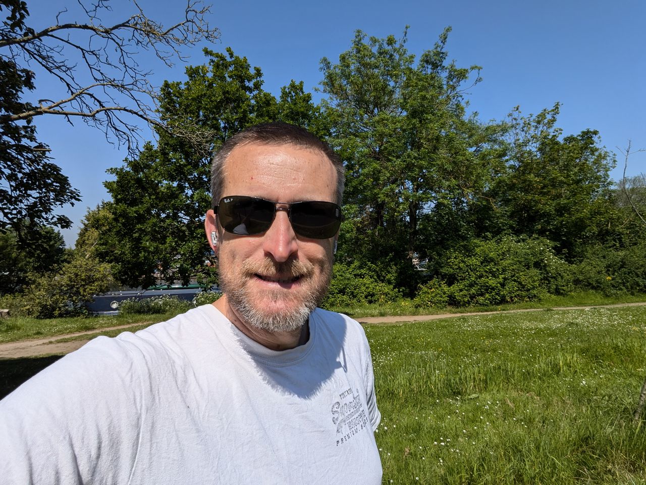Google Pixel 8a 1x selfie