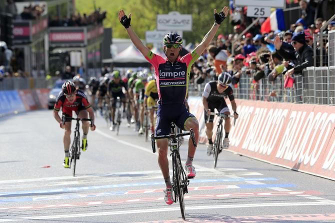 Diego Ullisi (Lampre-Merida) wins the stage
