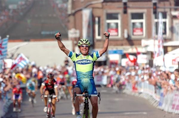 Danilo Di Luca wins for Liquigas in 2007