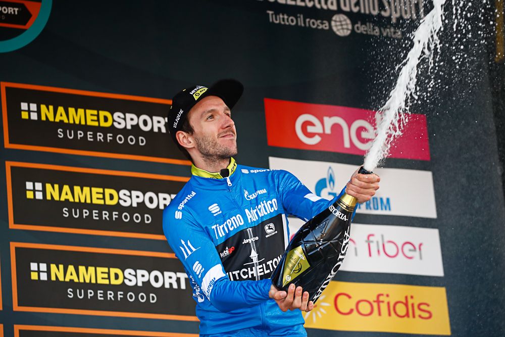 Adam Yates took the Tirreno-Adriatico race lead after stage 2