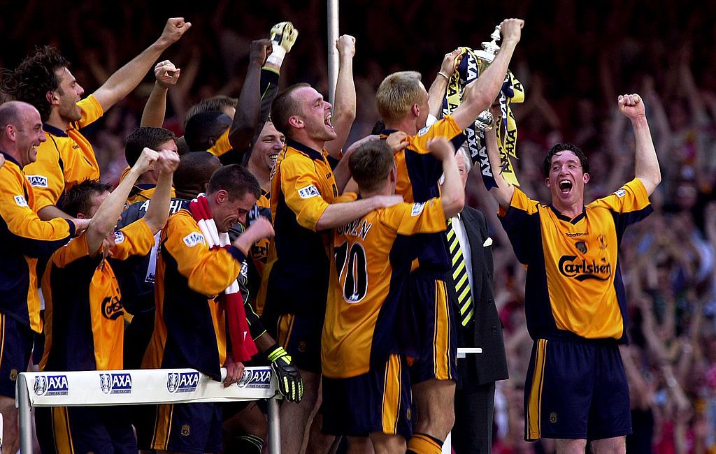 12 May 2001: Liverpool celebrate winning the AXA sponsored 2001 FA Cup Final between Arsenal v Liverpool at the Millennium Stadium, Cardiff.+++DIGITAL IMAGE+++ Mandatory Credit: Clive Brunskill/ALLSPORT