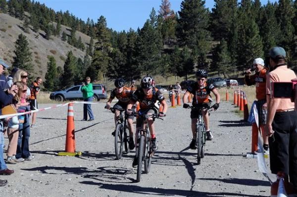Boys Middle School sprint, left to right: Keaton Habeck (Helena Dynamos), Garett Carlson (Helena Dynamos) and Lane Janicek (Helena Dynamos).