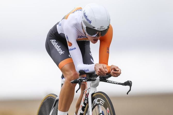 Shara Gillow speeds to the finish line