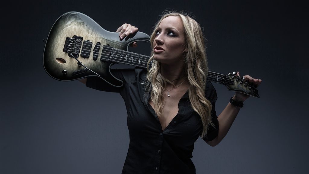 Фото nita strauss