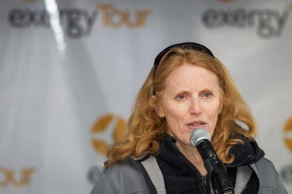 Connie Carpenter gives a little bit of history on women's cycling.