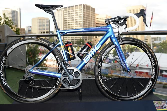 Cadel Evans' custom BMC teammachine SLR01.