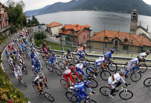 The peloton climbs out of Val d'Intelvi along Lake Como.