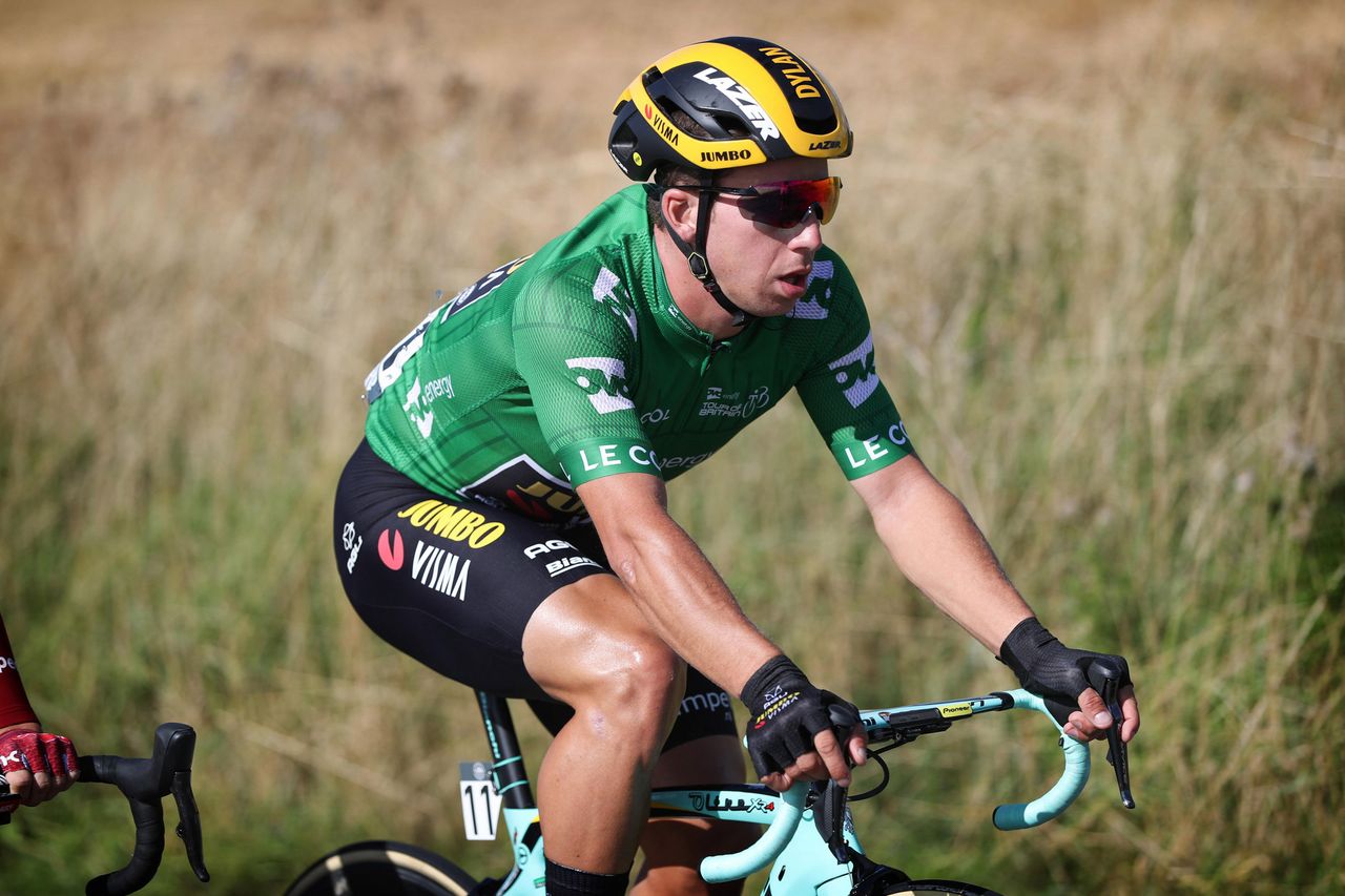 Dylan Groenewegen (Jumbo-Visma) in the green leader's jersey at Tour of Britain