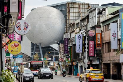 Taipei performing art centre byOMA completes