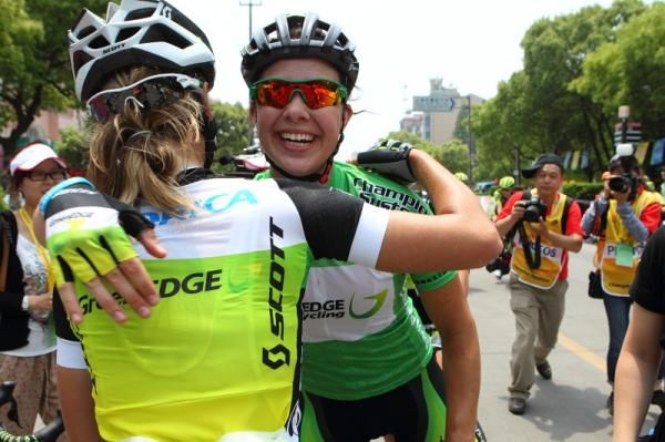 Alexis Rhodes congratulates Melissa Hoskins after the stage