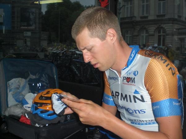 Ryder Hesjedal looks at the stage profile