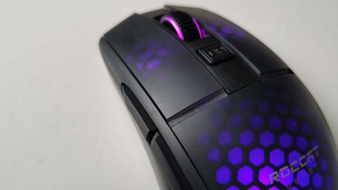 Roccat Burst Pro Air gaming mouse