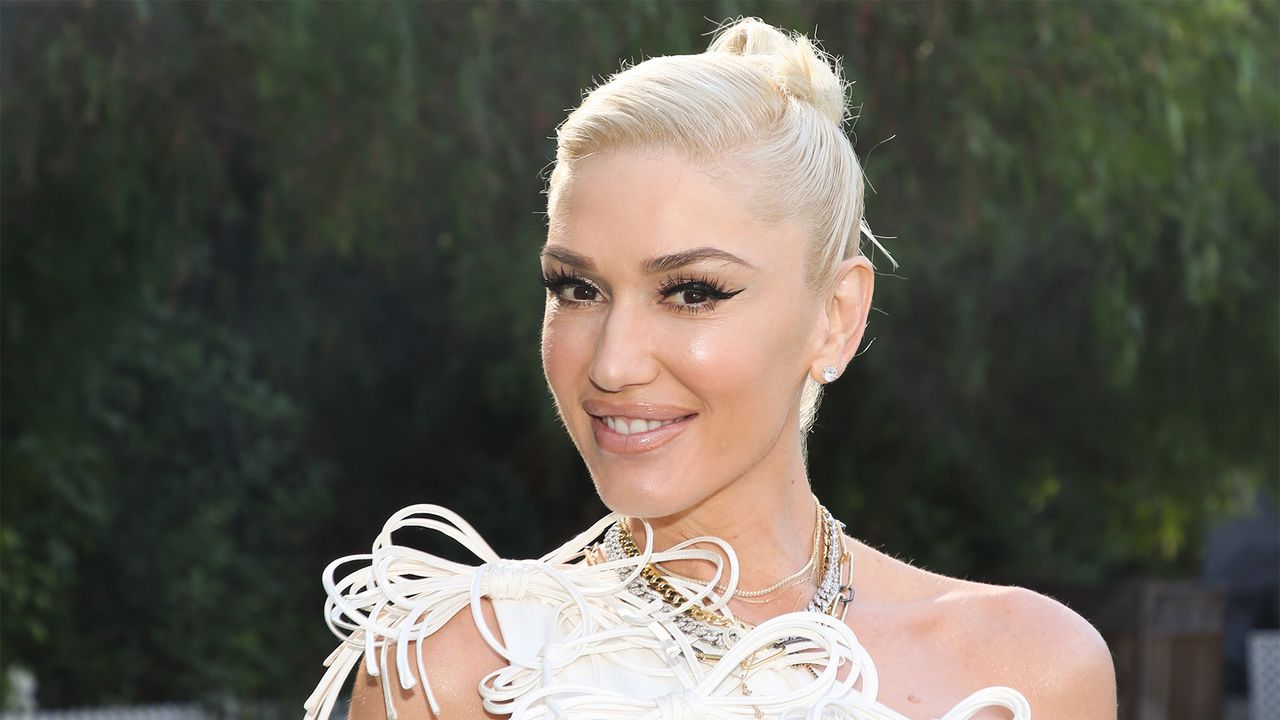 Gwen Stefani&#039;s 90s dip dyed hair