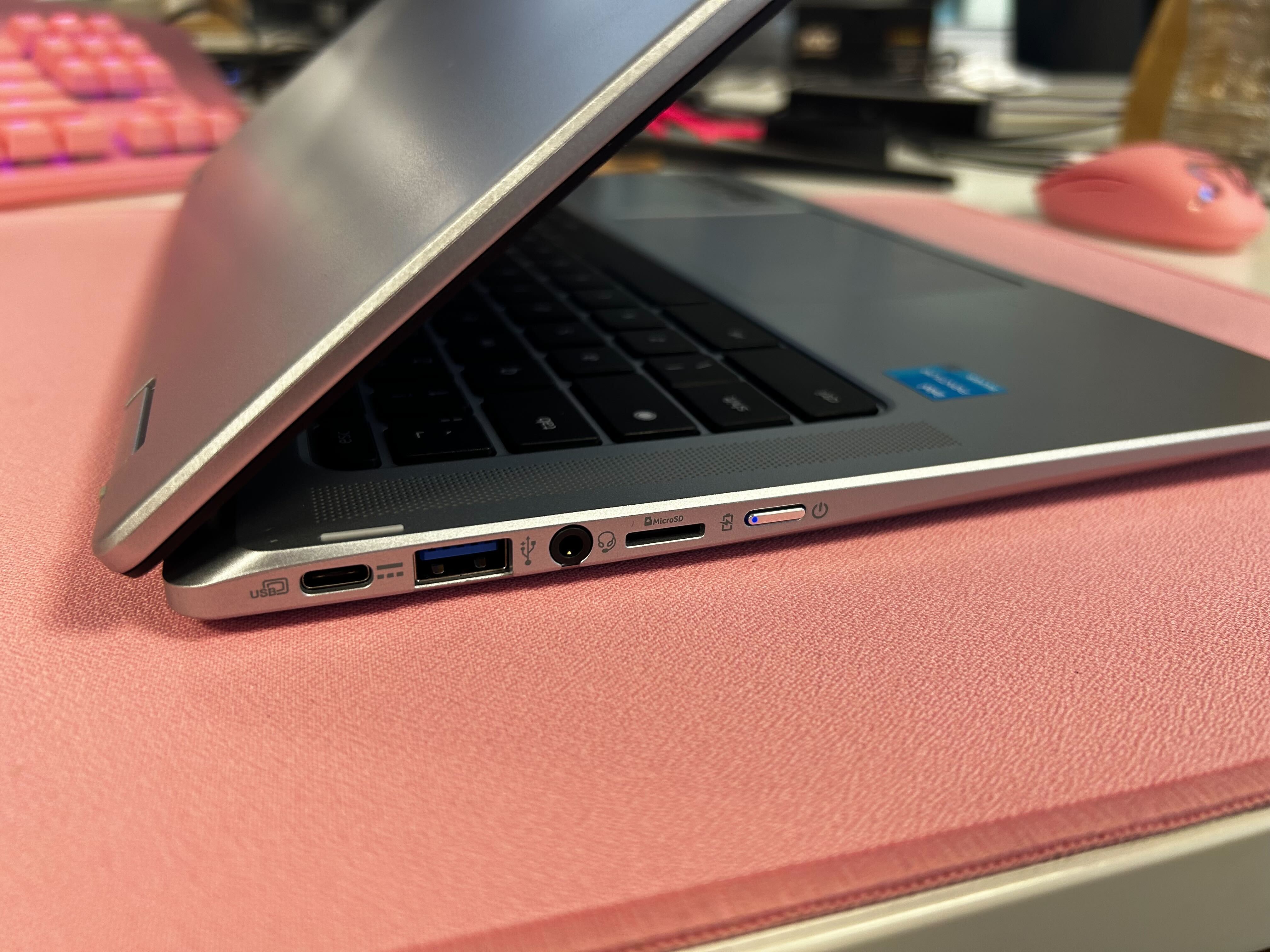 Acer Chromebook Spin 314 (CP314-1HN-C02L) - Convertibile 14" Touch FHD, Intel Celeron N4500, 4GB RAM, 64GB EMMC, Google ChromeOS, Tastiera QWERTZ Illuminata, Argento