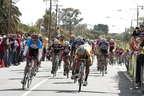 Saleh (right) edges out Law to take the final stage of the tour in Mildura.