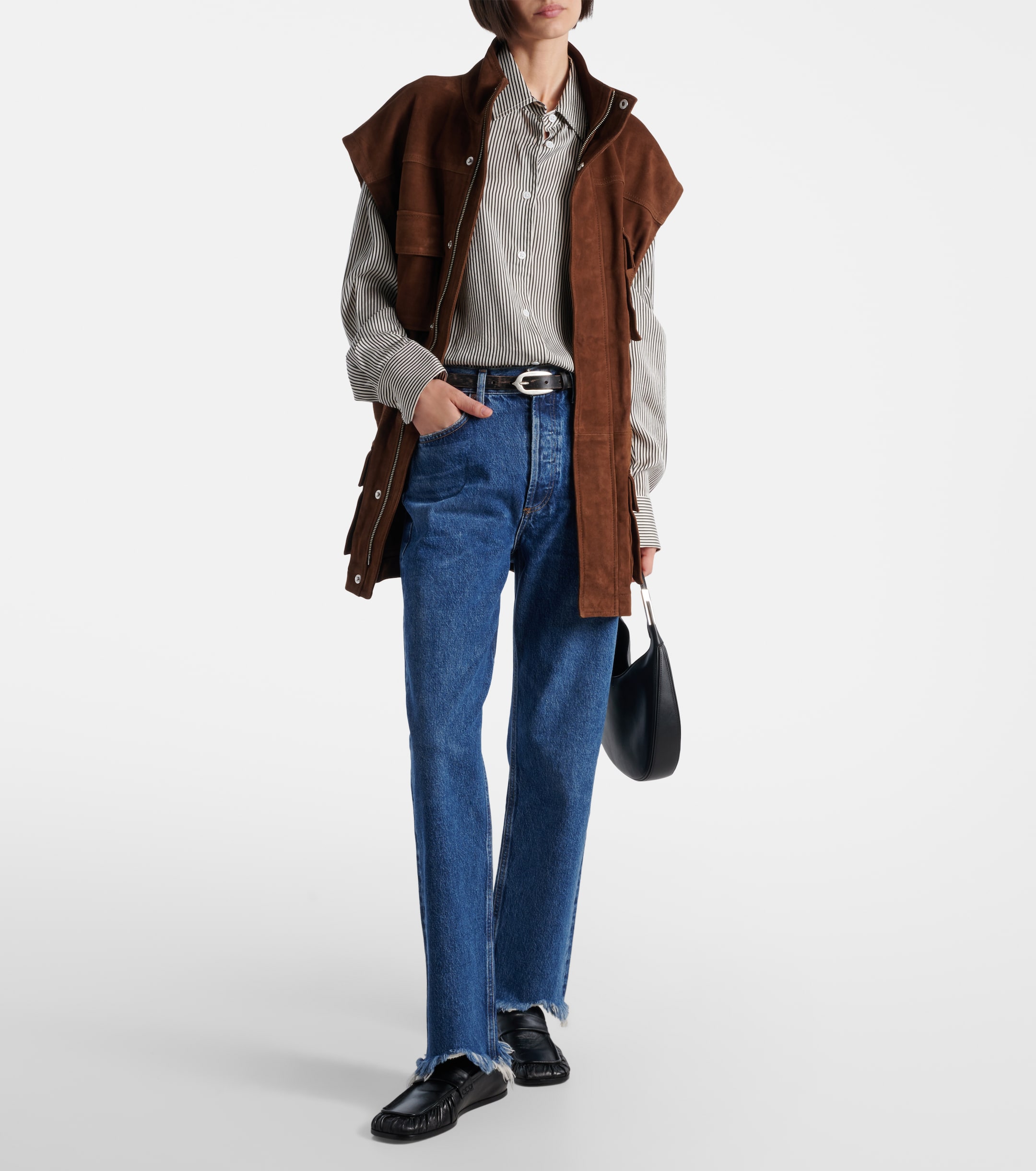 a model wearing agolde jeans