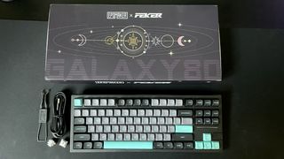 The Epomaker x Feker Galaxy80 mechanical keyboard unboxed